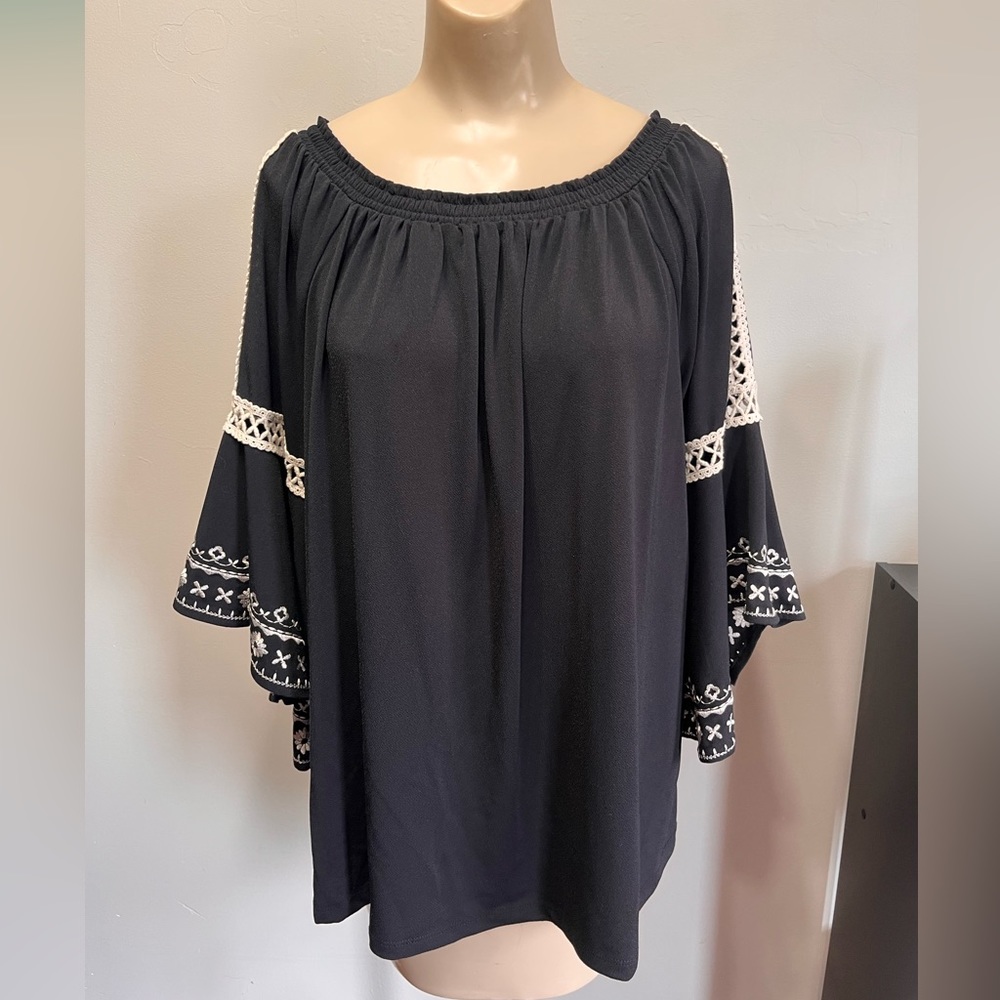 STYLE & CO cute flowy top. Size XL, super comfy and lightweight. ☺️